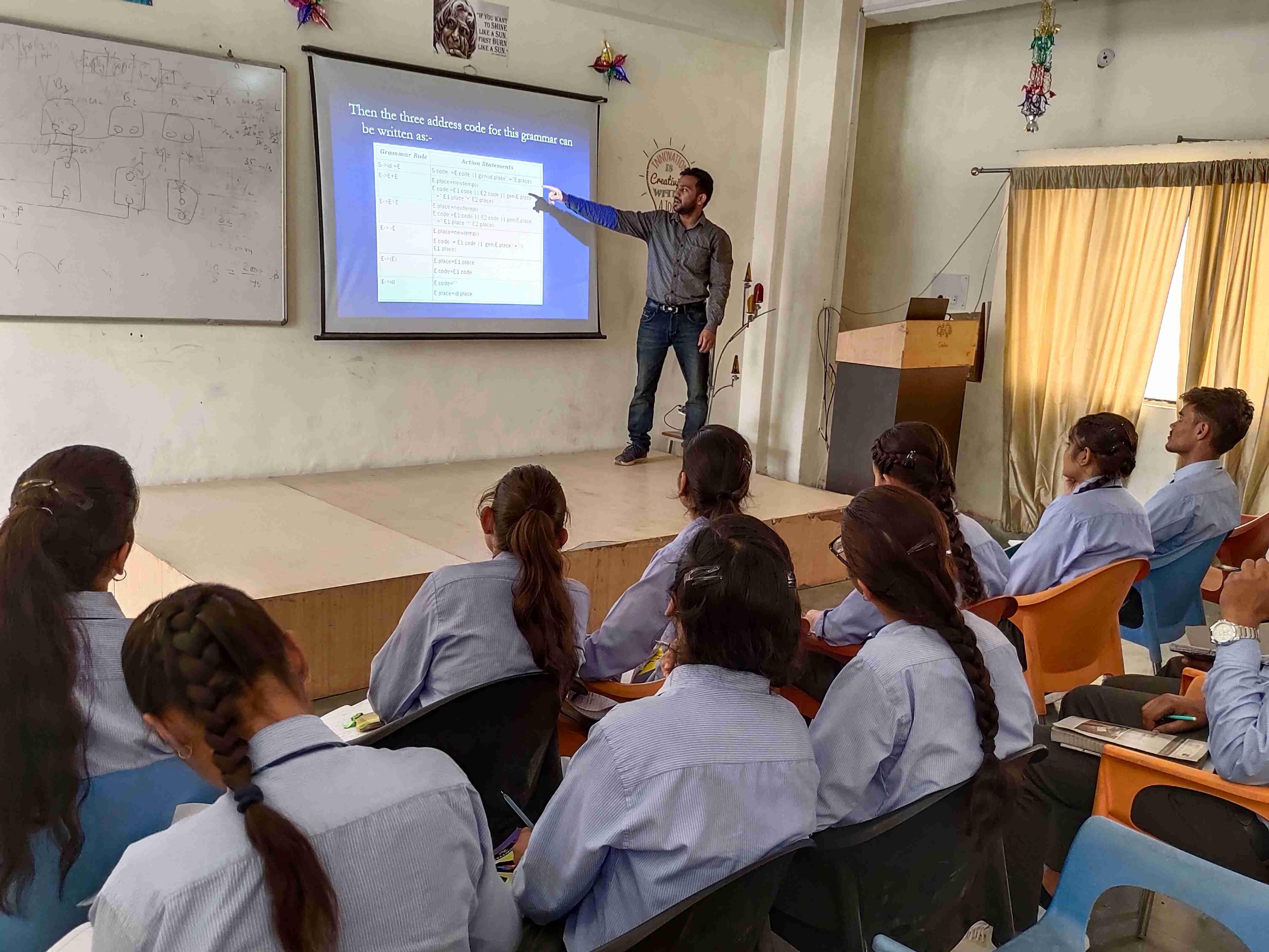 Eshan College of Engineering & Management Agra Digital Classroom photo 2